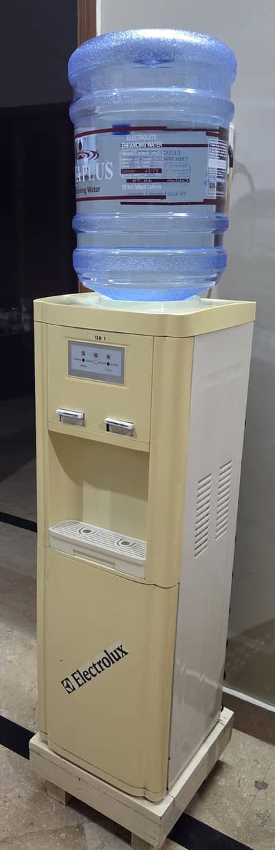 Water Dispenser
