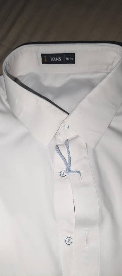 pre loved off white teens shalwar kameez ( 16 yr )