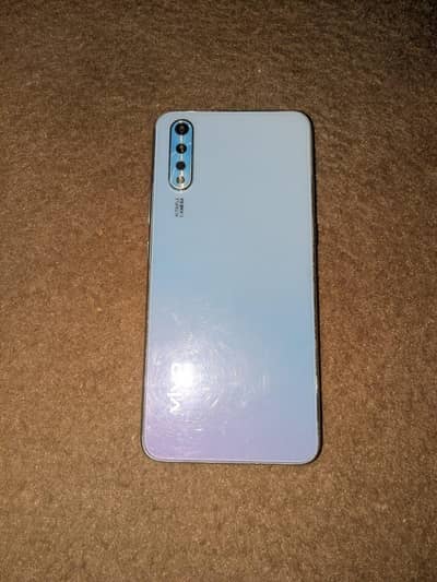 8 gb 256