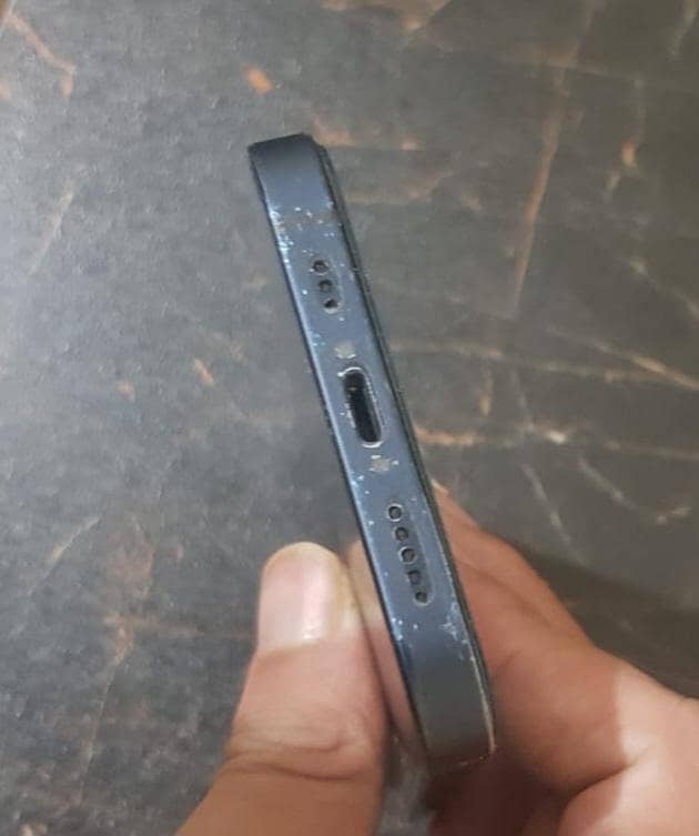 Apple iPhone 12 1