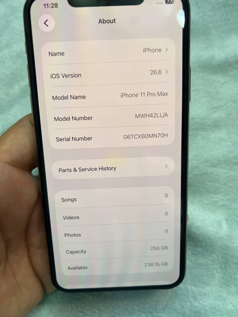 Apple iPhone 11 Pro Max 4