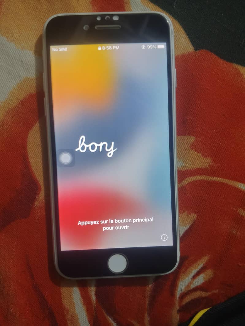 Apple iPhone 7 0