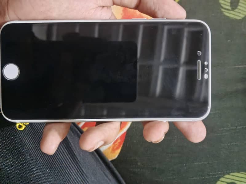 Apple iPhone 7 5