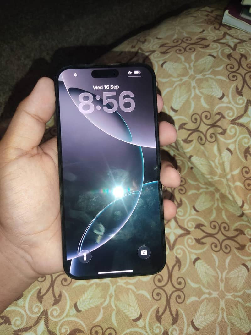 Apple iPhone 15 Pro Max 5