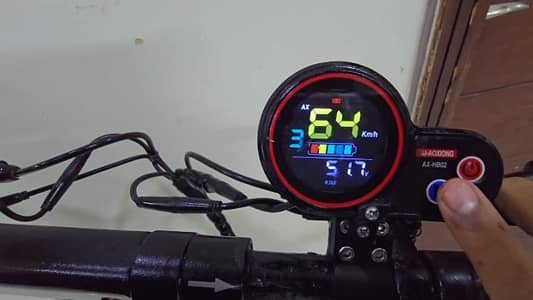 E10 SCOOTY