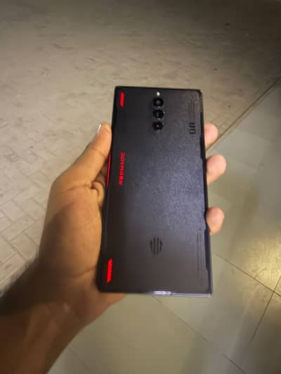 Red magic 8 pro (exchange possible))