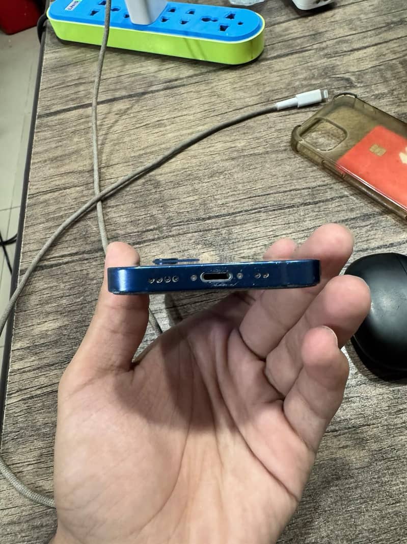 Apple iPhone 12 mini 5