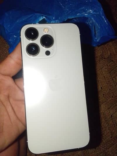 Apple iPhone 13 Pro jv