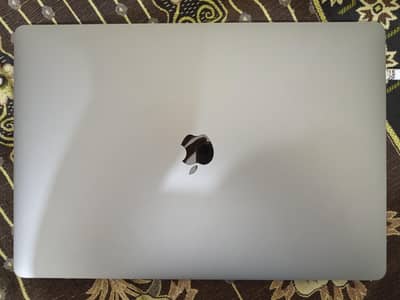 MacBook pro 2019