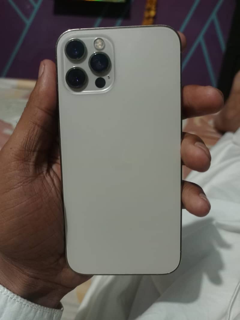 Apple iPhone 12 Pro physical +e sim active 0