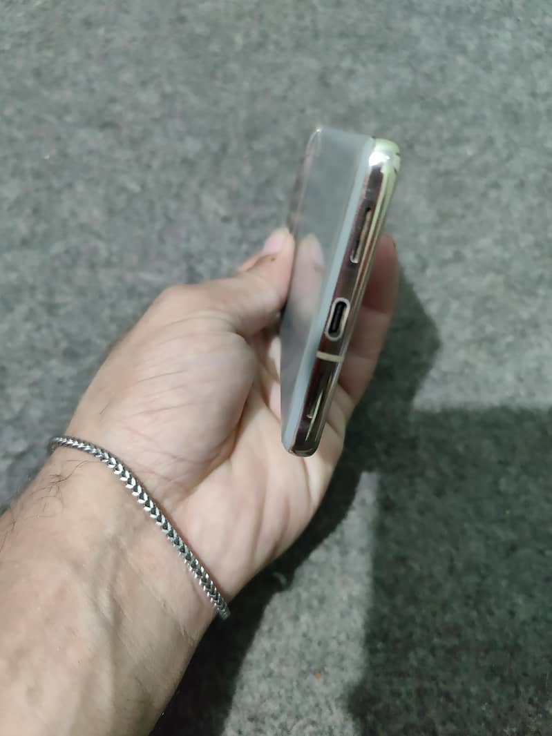 Google Pixel 7 Pro 4