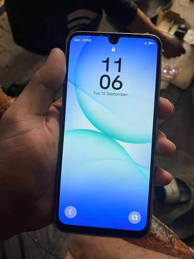 Samsung Mobile a17 hai bilkul new