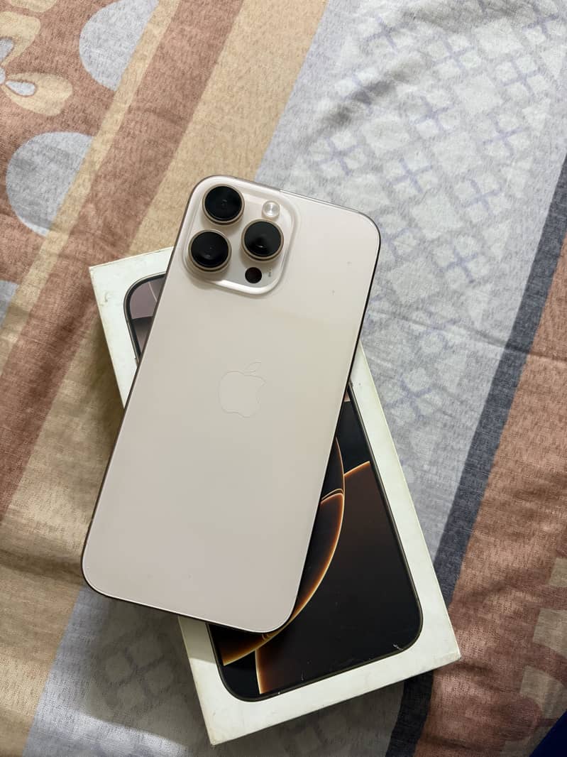 iPhone 16 Pro Max 0