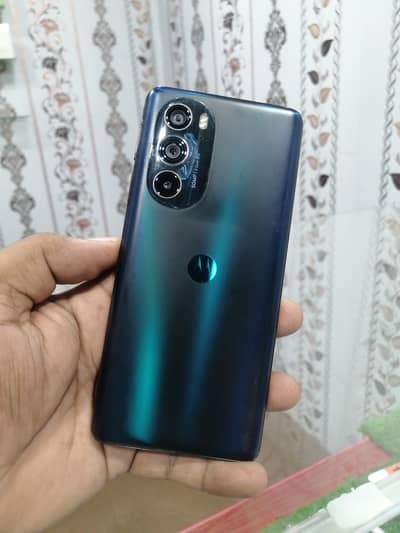 Motorola Moto edge 2022