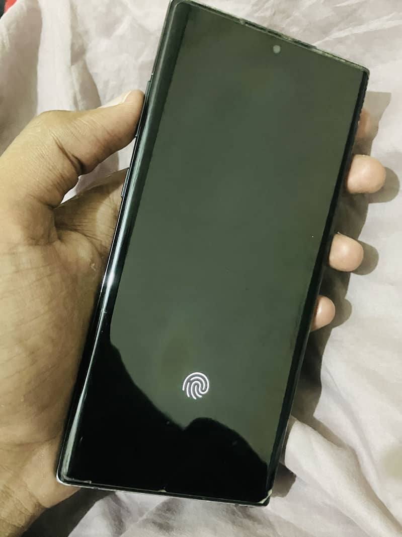 Samsung Note 10 Plus 1