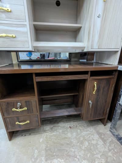 4 by 2  computer table high quality wood