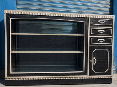 Shop counter