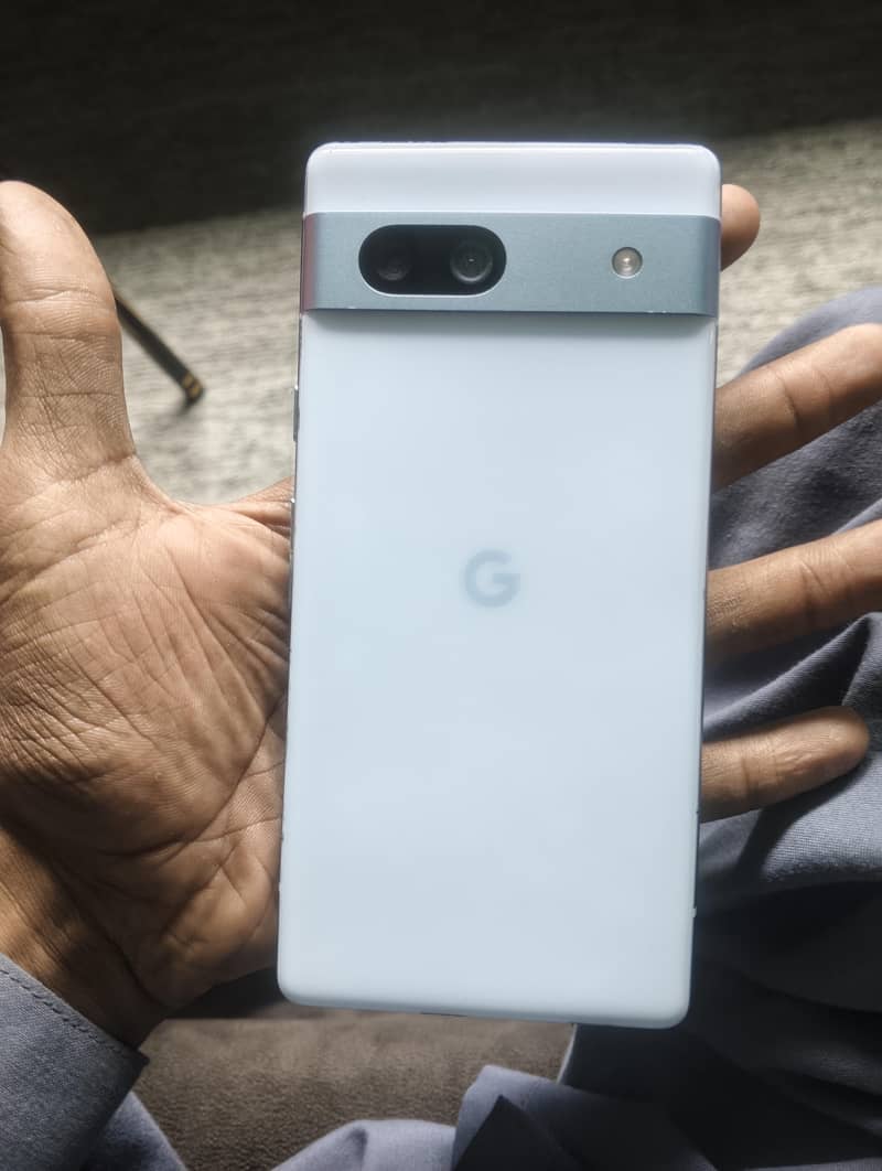 Google Pixel 7a 3