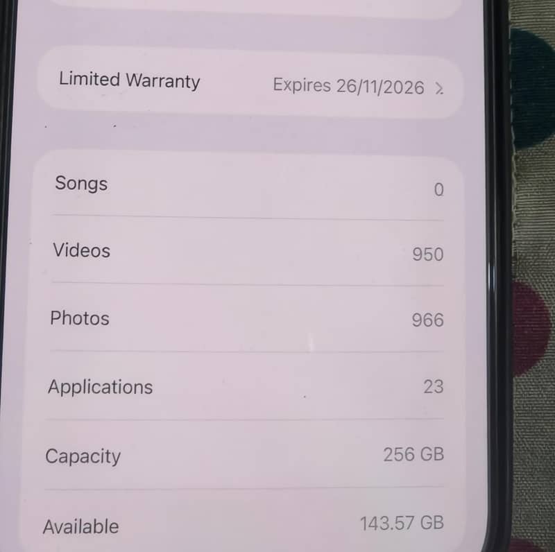 Apple iPhone 17 Pro Max 4