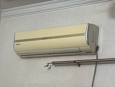 Orient 1.5 ton AC