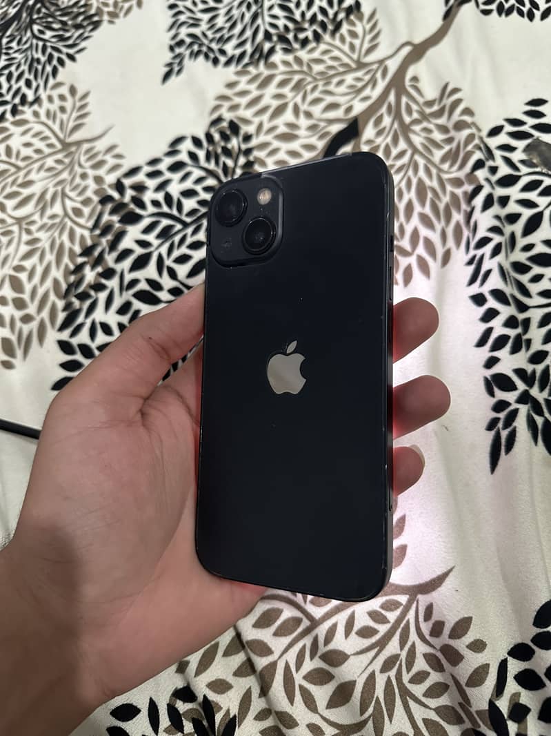 Apple iPhone 13 2