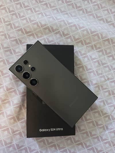 Samsung Mobile S24 Ultra 12/256gb contact WhatsApp f
