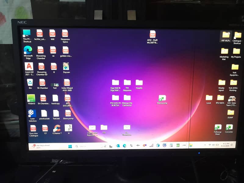 24 inch Computer LCD 6