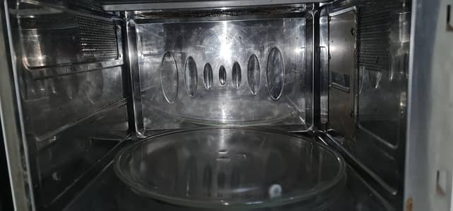 LG microwave Intellogrill large 30 liters