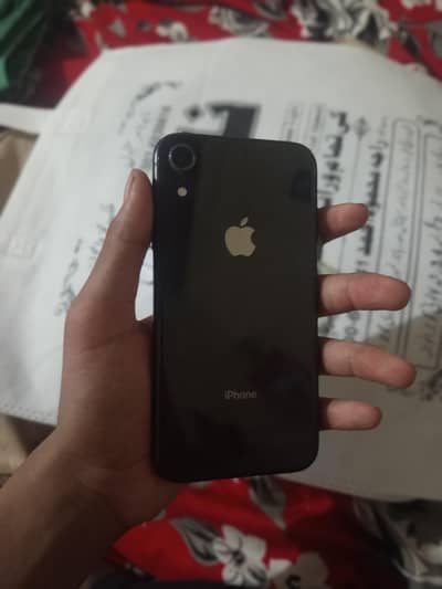 Apple iPhone XR
