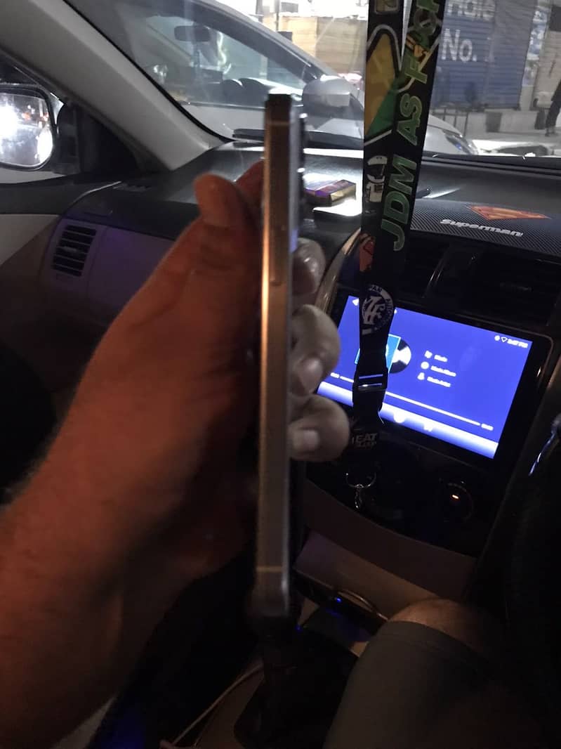 Apple iPhone 15 Pro Max 5