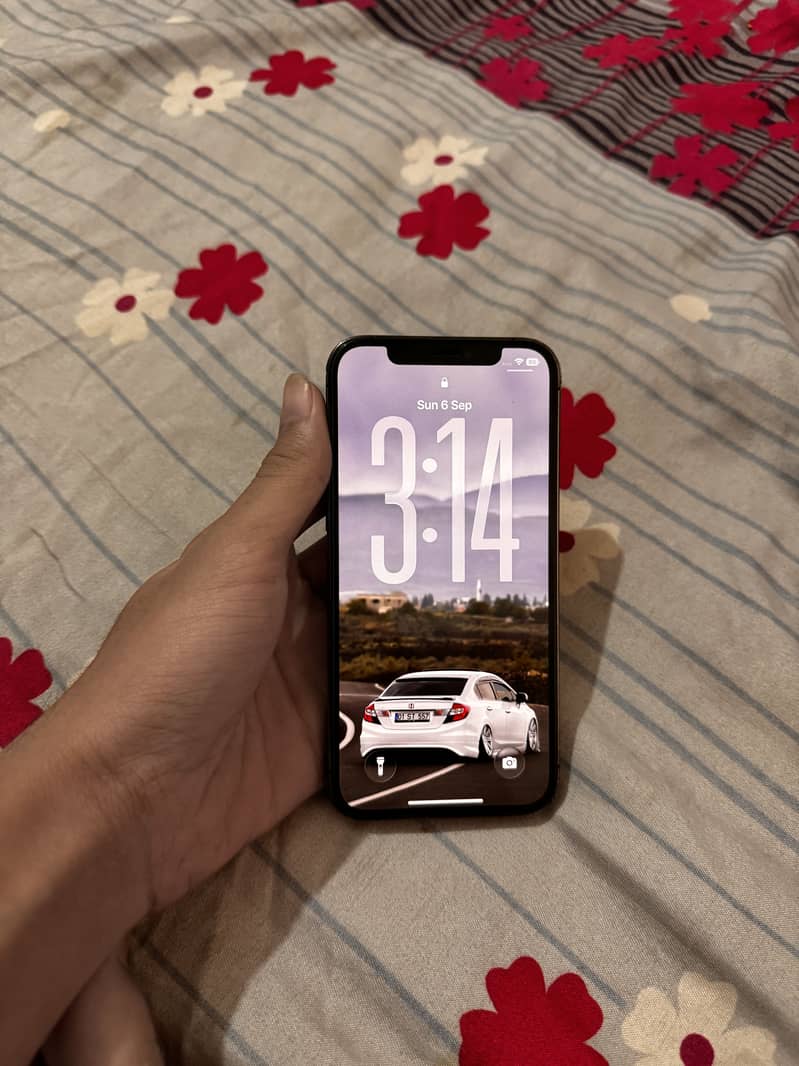 Apple iPhone 12 Pro 2
