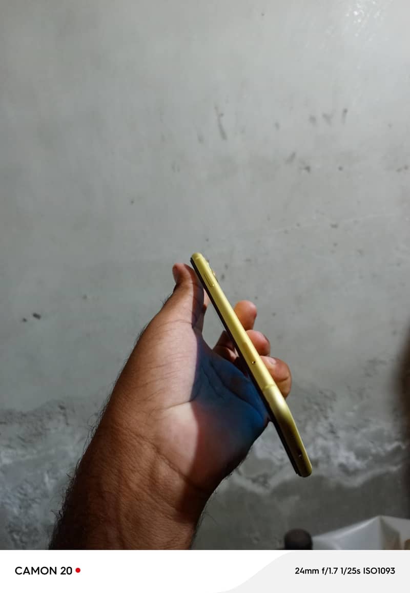 Apple iPhone 11 2