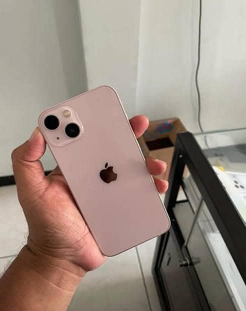 Apple iPhone 13 0