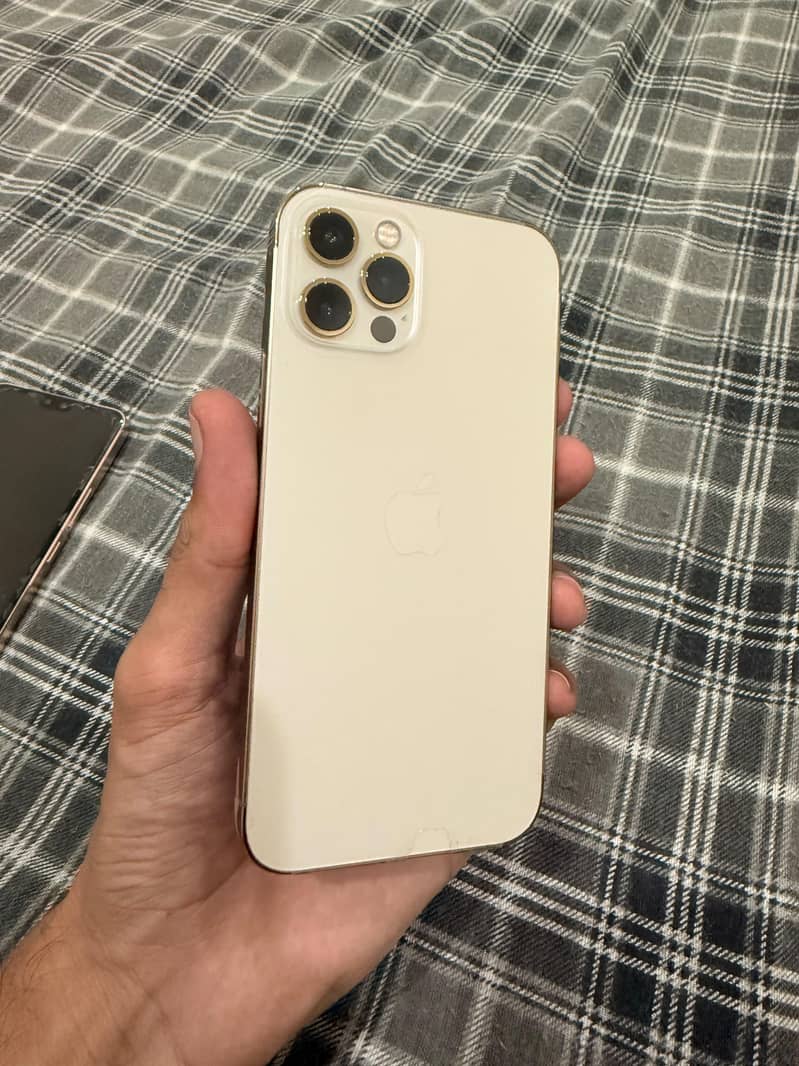 iPhone 12pro 0
