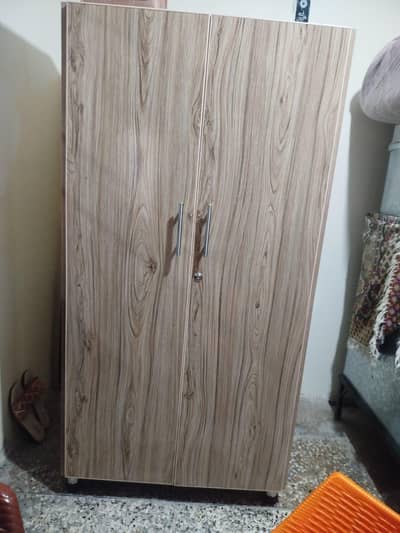 2 door wardrobe