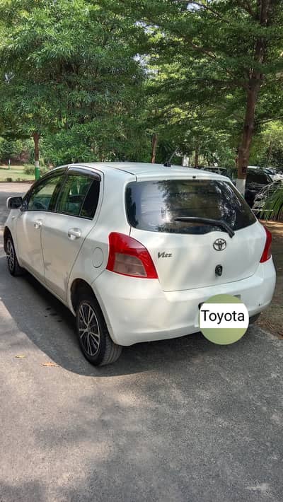 Toyota Vitz 2012