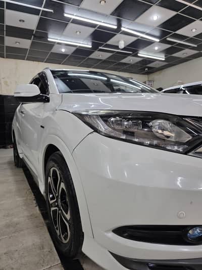Honda Vezel 2015