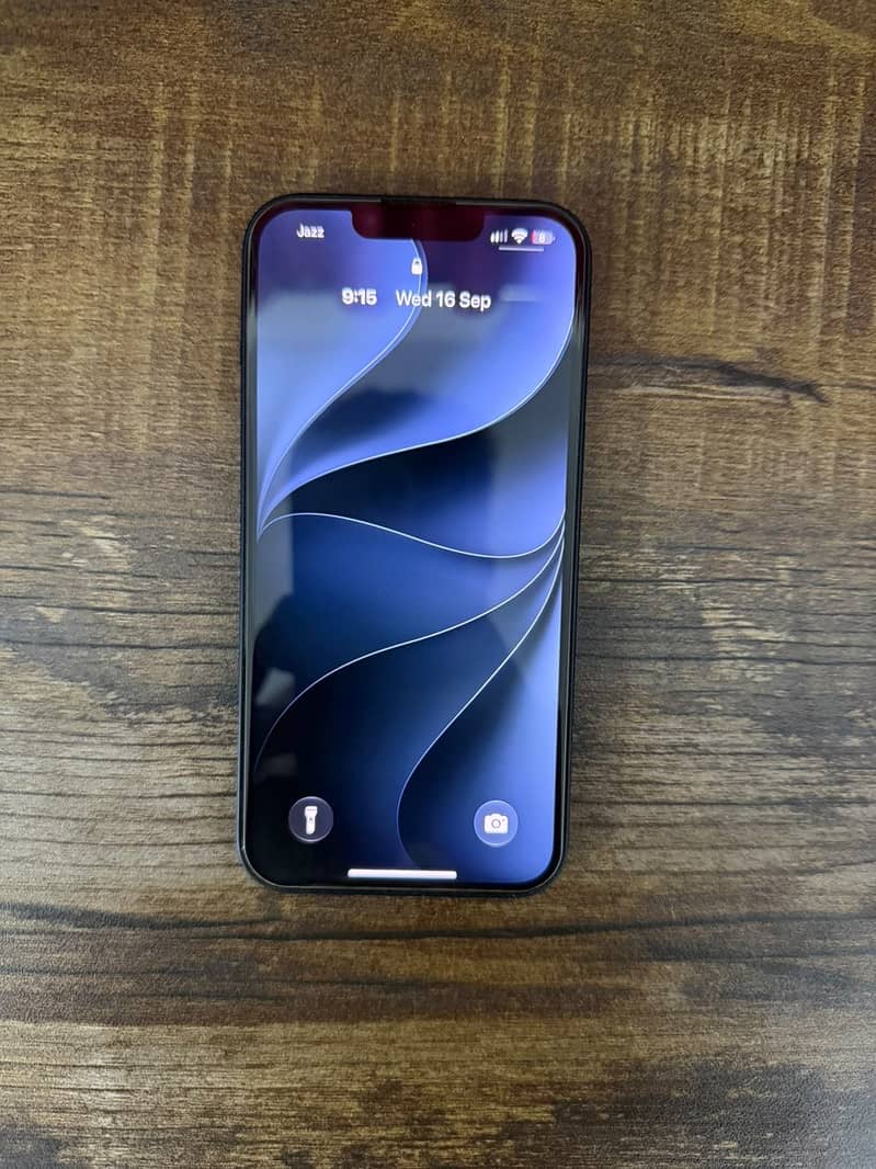 Apple iPhone 13 1