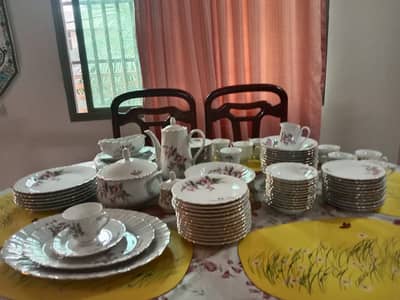 New Dinner Set for Sale