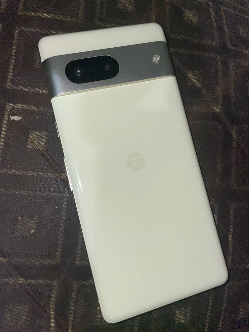 Google Pixel 7 3
