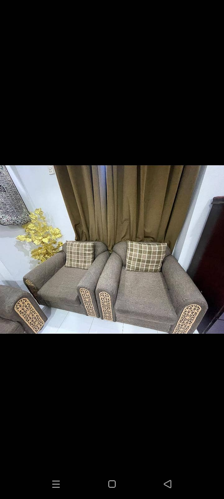 SOFA'S WITH TABLE 2