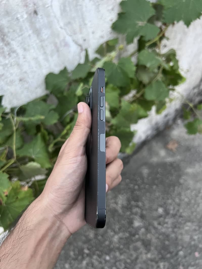 iPhone 14 Pro Max Jv 4