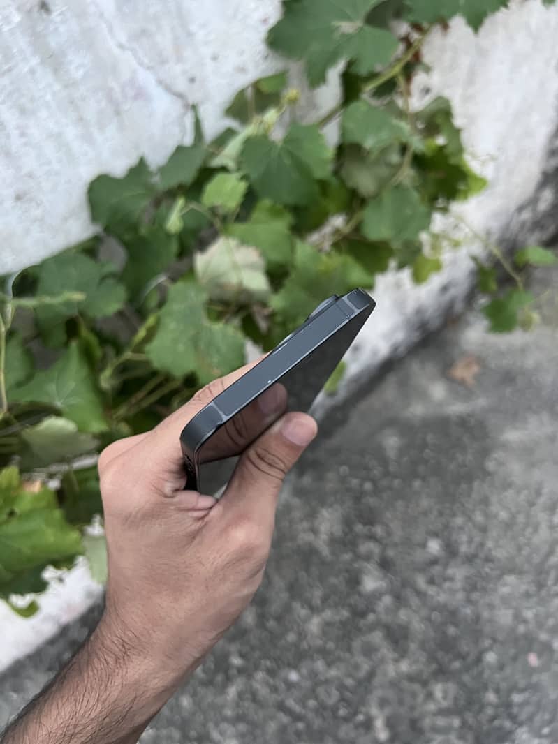 iPhone 14 Pro Max Jv 9