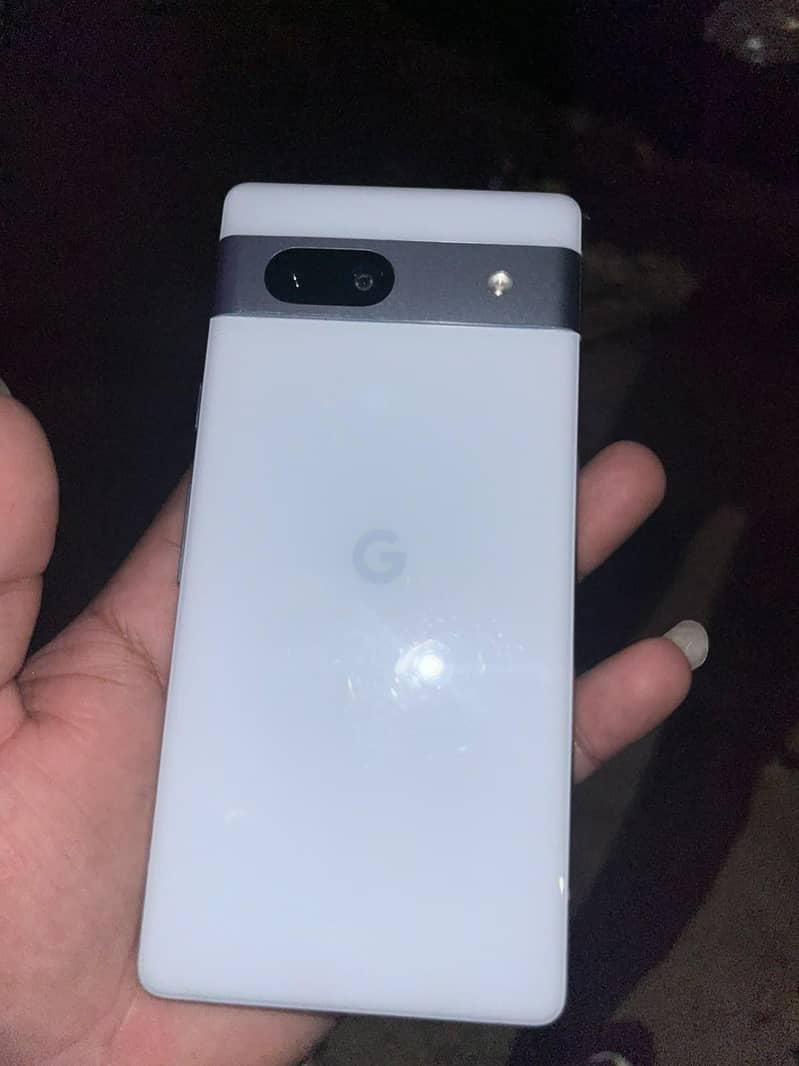 Google Pixel 7a 2