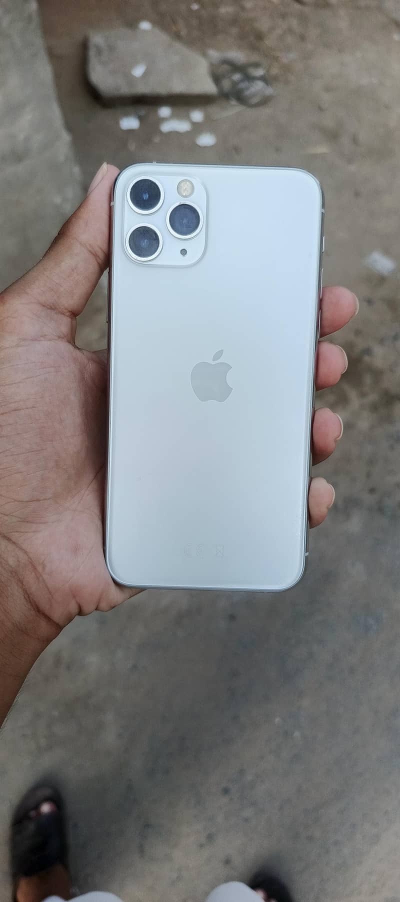 Apple iPhone 11 6