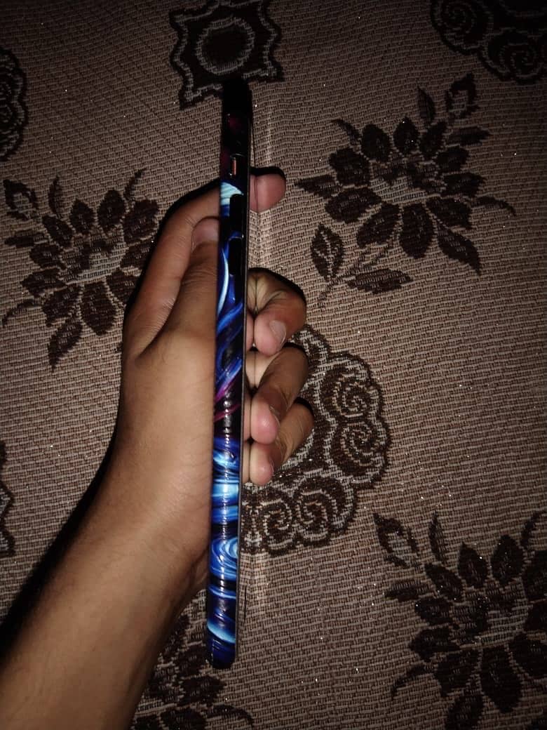 Apple iPhone 7 Plus 1