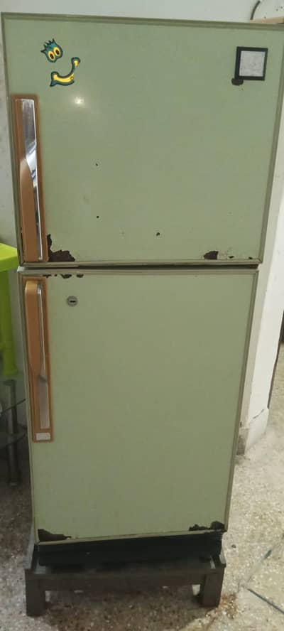 dawlace fridge old model all ok