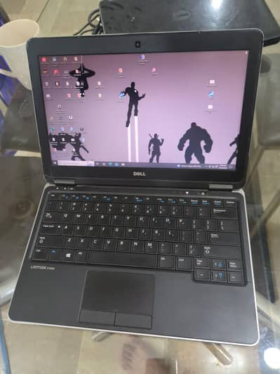 Dell latitude E7240