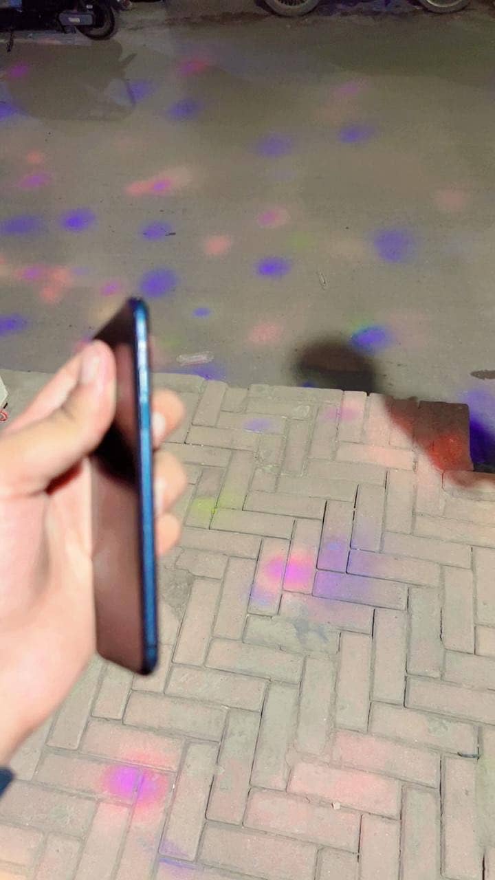 Apple iPhone 7 7