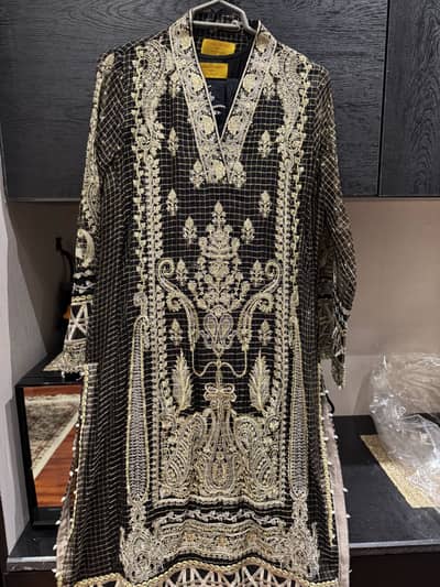 Sana safinaz brand